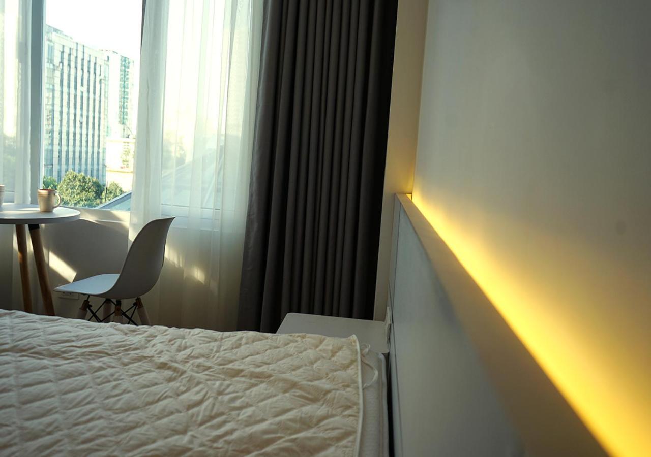 Lyn House - Service Apartment Hoang Quoc Viet Hanoi Zewnętrze zdjęcie